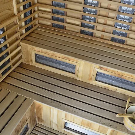 Balint & Timi Wellness Apartman Apartmán