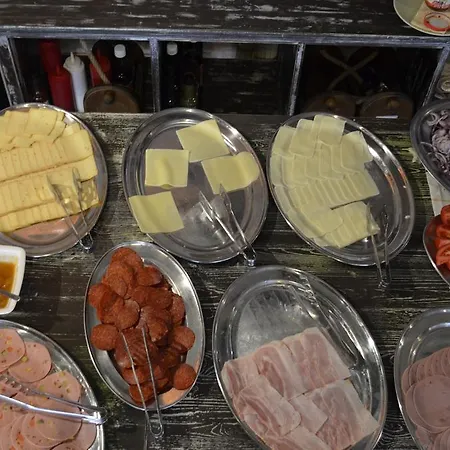 Appartement Balint & Timi Wellness Apartman *