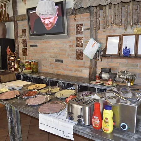 Balint & Timi Wellness Apartman Appartement *