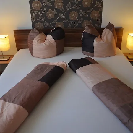 Apartment Timi Wellness Apartman *