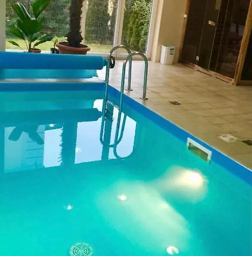 Апартаменты Balint & Timi Wellness Apartman Шиофок