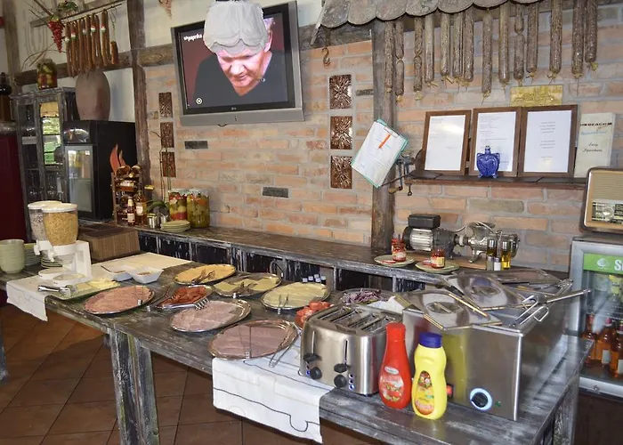 Balint & Timi Wellness Apartman Апартаменты *