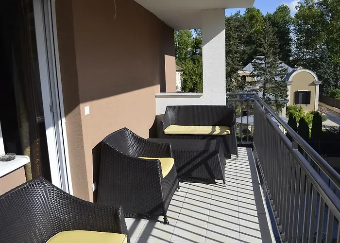 Апартаменты Balint & Timi Wellness Apartman *