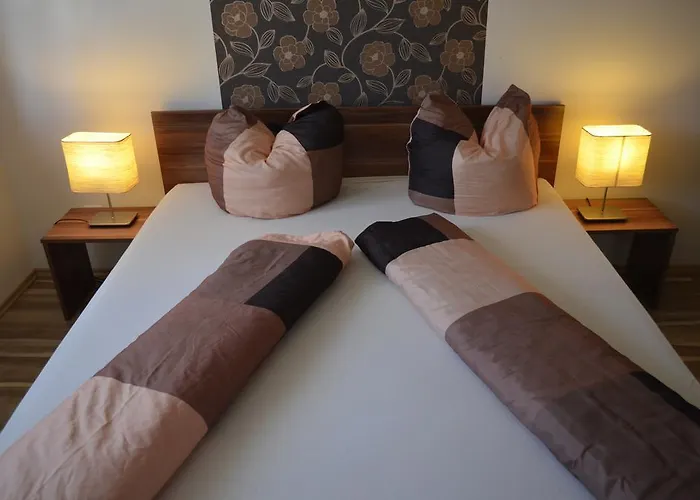 Апартаменты Balint & Timi Wellness Apartman *