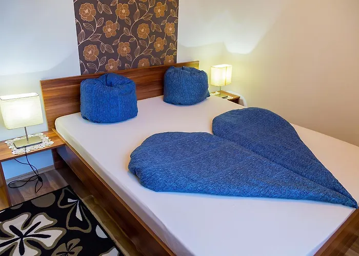 Balint & Timi Wellness Apartman Апартаменты