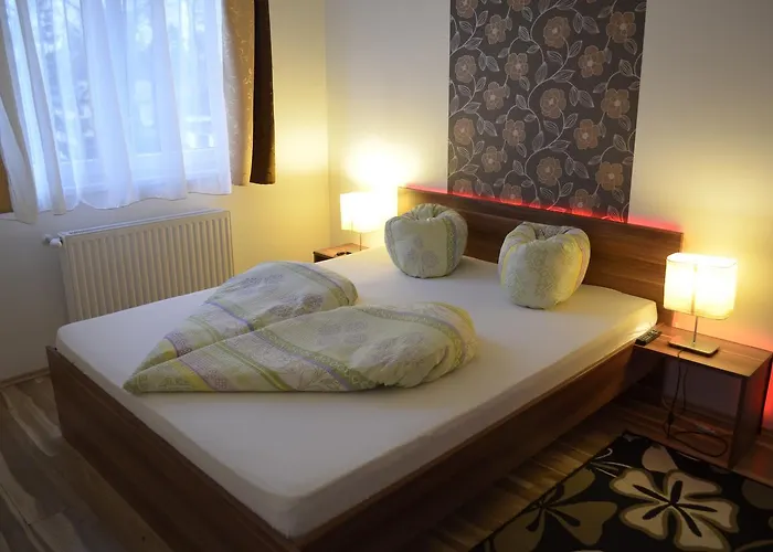 Balint & Timi Wellness Apartman * Шиофок