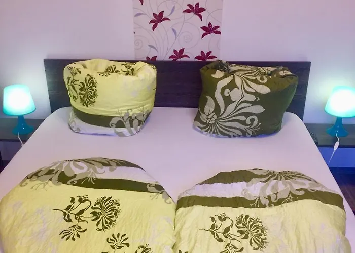 Balint & Timi Wellness Apartman *